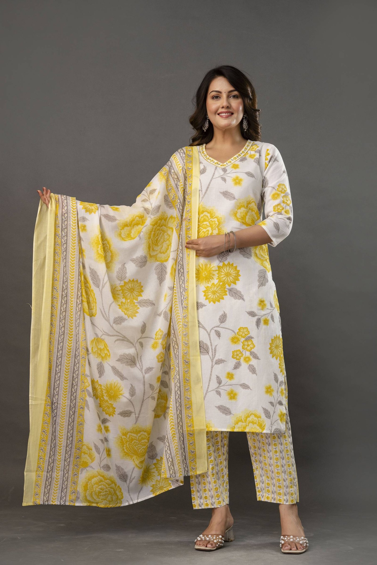 White yellow elegant print 3 pcs set