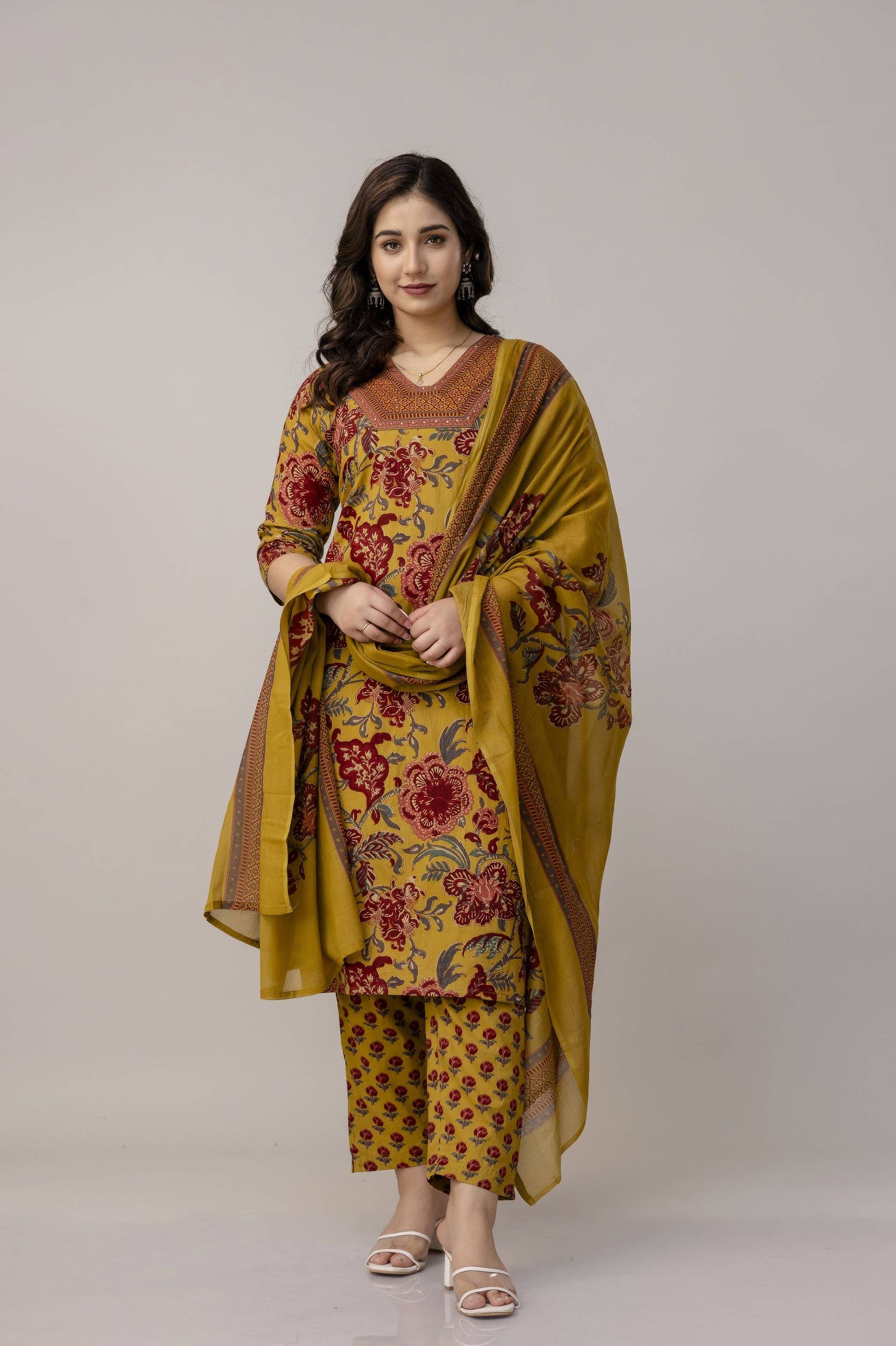 Mustard yellow border neck 3 pcs suit set